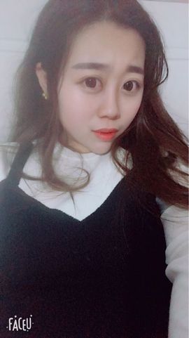 柒妹哟i主播照片