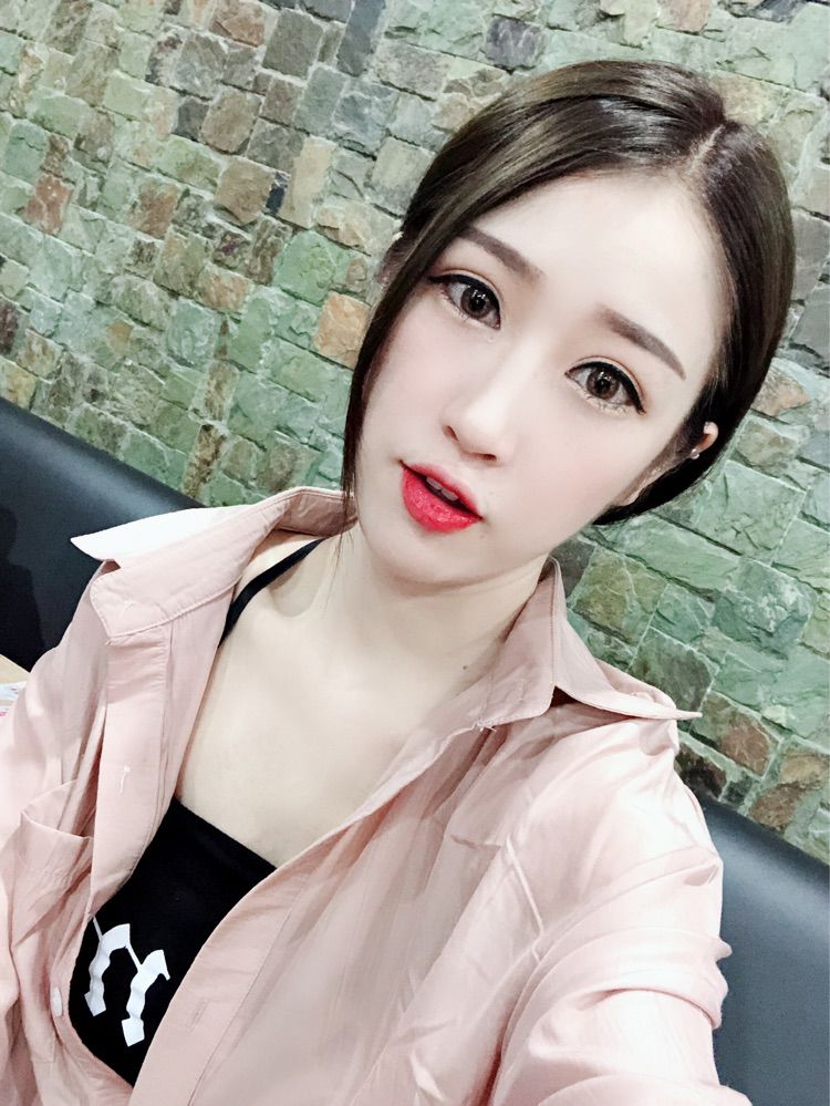 ゛Lucky兔酱的主播照片