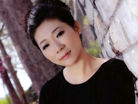 李莉k主播照片
