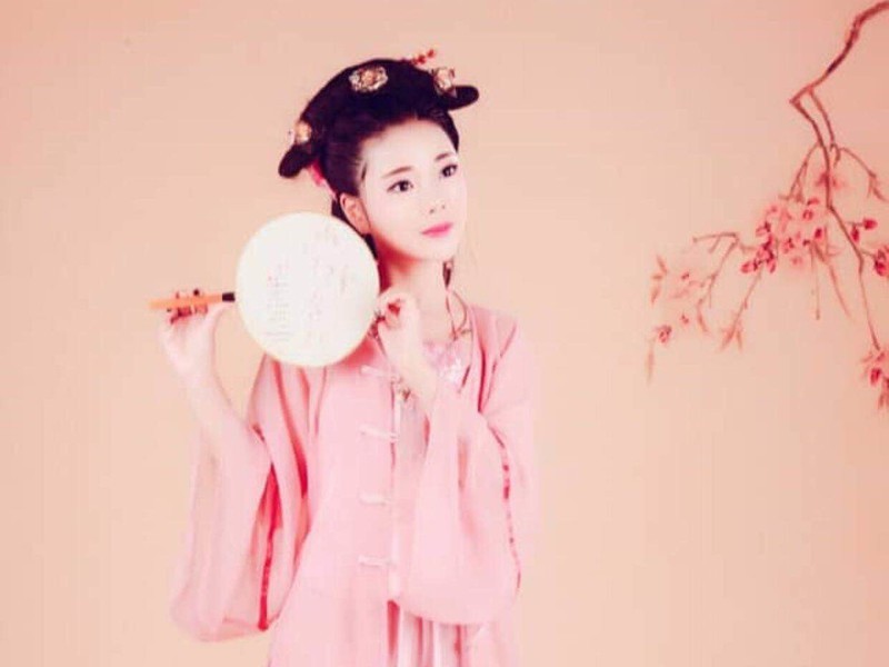 小呆玉。。。的主播海報