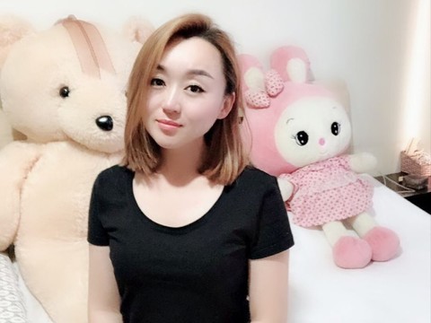 天美~海报
