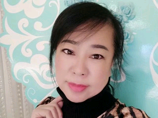 红【12】叶的主播照片