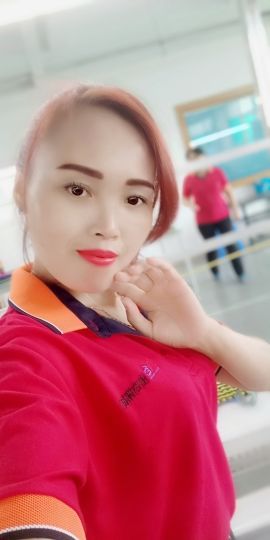 国珍万人迷女神兰兰主播照片