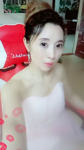 相遇在这里👫主播照片