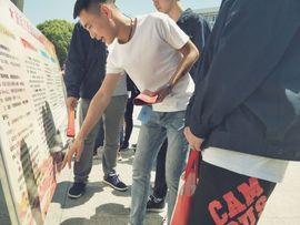 高小峰00主播照片
