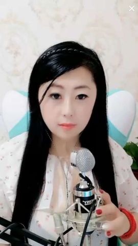 冰雪米粒主播照片
