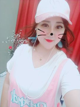 我说梦里见主播照片