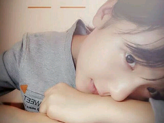 123+++無聊的主播照片