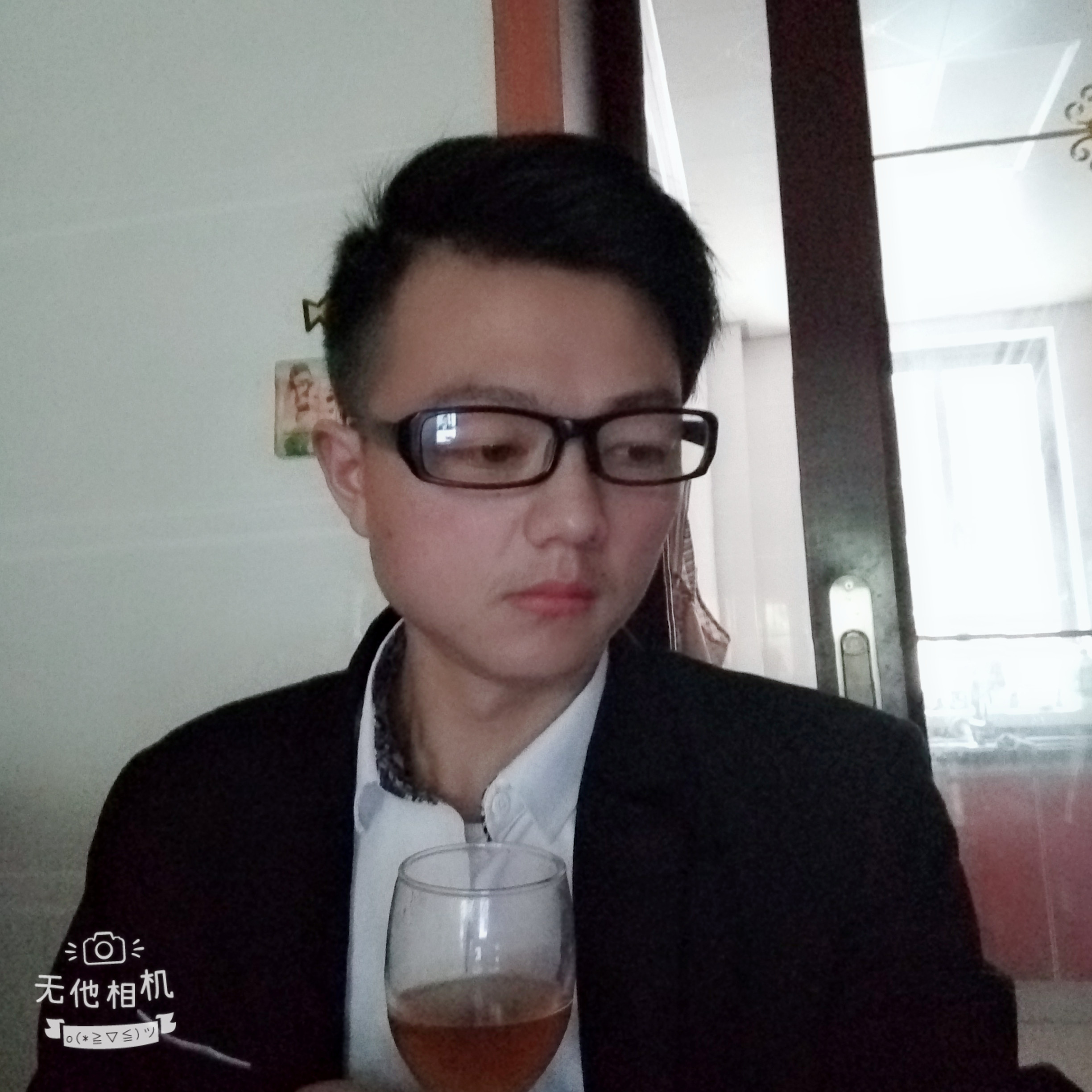 孤独洋洋的主播照片