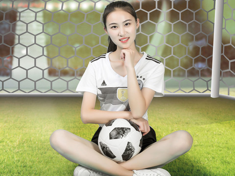 美婷儿呢海报