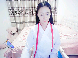 尼就是个屁主播照片
