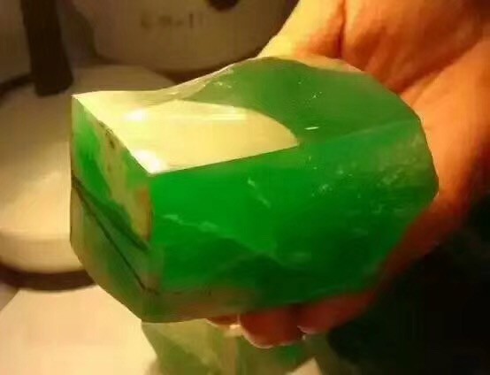 困困超级困的主播照片
