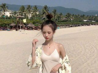 万新爱的主播照片