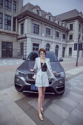 小妖精33主播照片