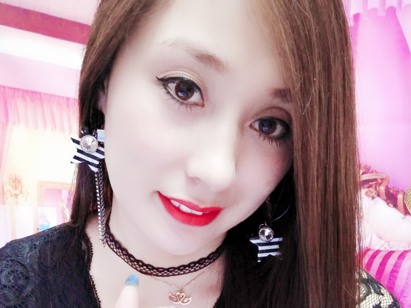 努力必胜的主播海报