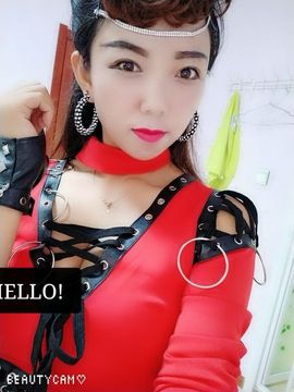 疯狂的药药宝贝主播照片