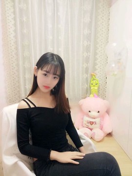 ❥❥.伊依依主播照片