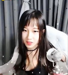 八百米主播照片