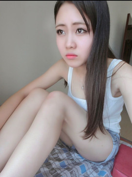 雪离儿主播照片
