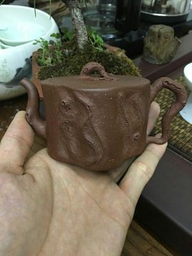 凤姐做紫砂壶自产自销主播照片