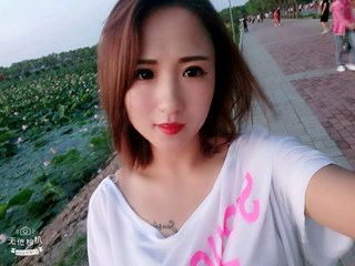 单身黄牛8的主播照片
