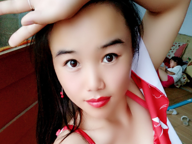 ☔️零雨🎶️的主播海报