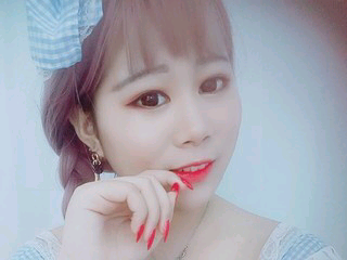 中，国好声音主播照片