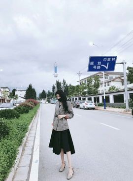 你的一涵主播照片