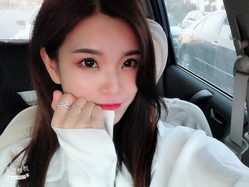 爱唱歌的💋琪琪哥的主播海报