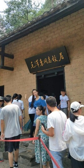 贵州小艳主播照片