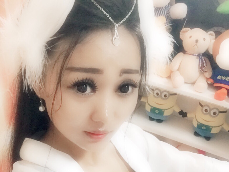 甜不甜了的主播海报