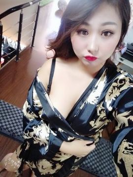 🍒大圆肉肉哒主播照片