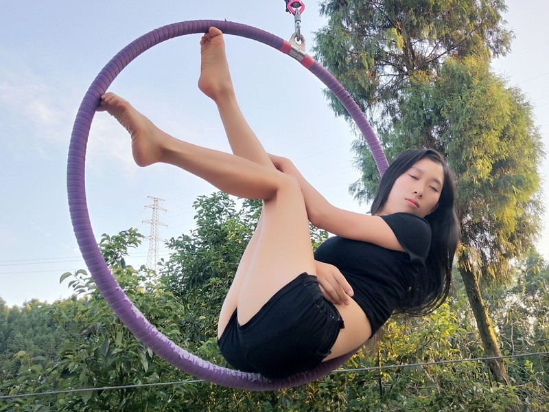 小萝莉1212的主播海报