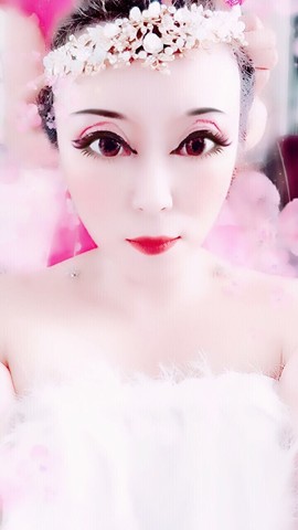 冰雪微微主播照片