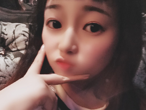 🌸欣九海报