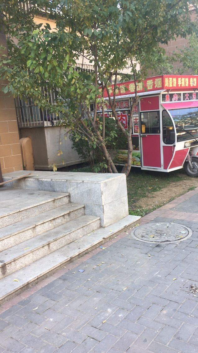 在直播912902的主播照片