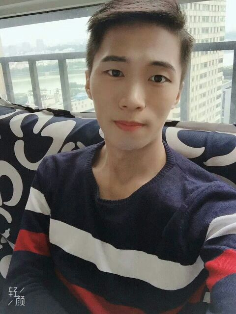 虎牙小输-苏以北的主播照片