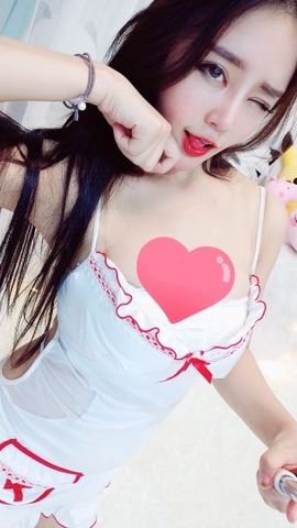 半个温暖主播照片