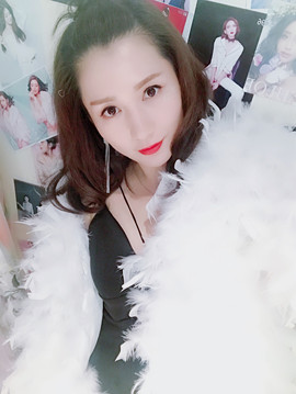 开心💝女神西雅🎤主播照片