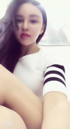 甜甜回来了主播照片
