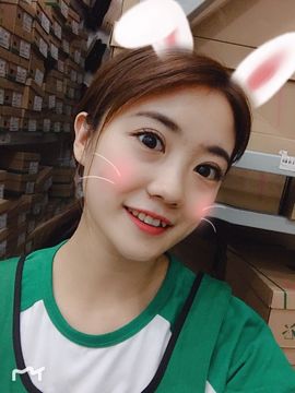 夜🌺微凉主播照片