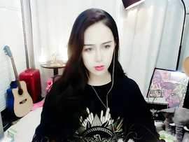 土豆泡芙主播照片