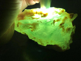 翡翠原石老玉主播照片