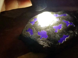 翡翠原石老玉主播照片