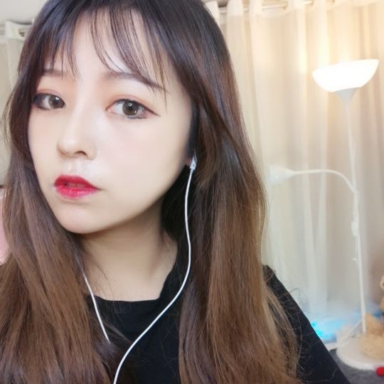 兔儿乖🐰唱跳俱佳主播照片