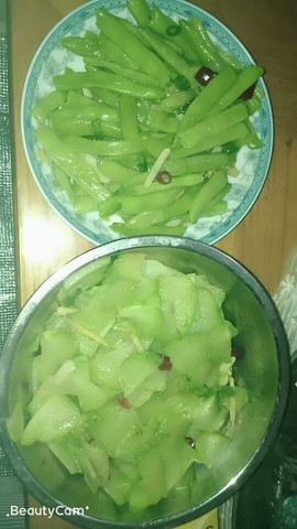 →忆→→→→→→墨→主播照片