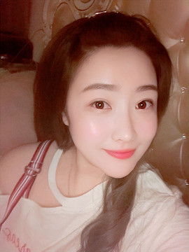 懿欢儿主播照片