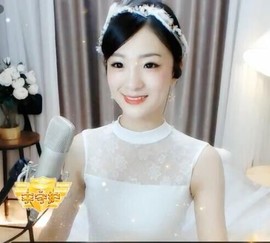 右手还是那个右手！！主播照片