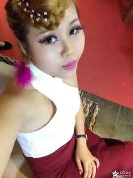 燕宝。主播照片