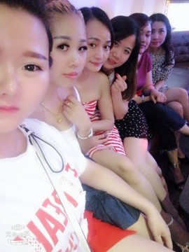 燕宝。主播照片
